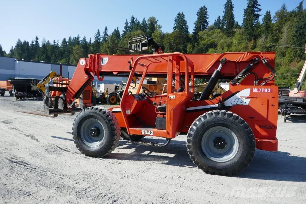 SkyTrak 6042 Kurottajat