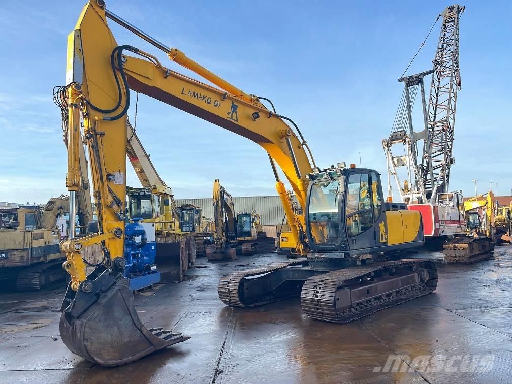 JCB JS 200 Telakaivukoneet