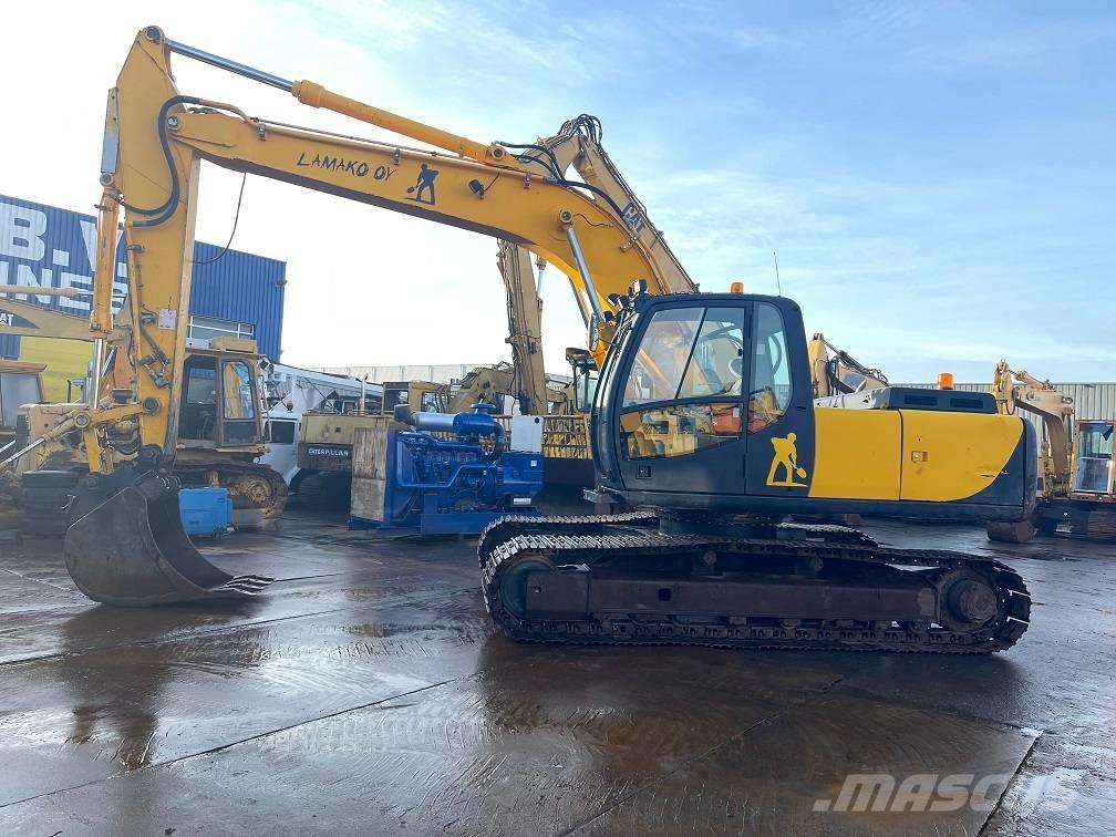 JCB JS 200 Telakaivukoneet