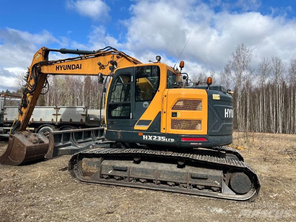 Hyundai HX 235 LCR Telakaivukoneet