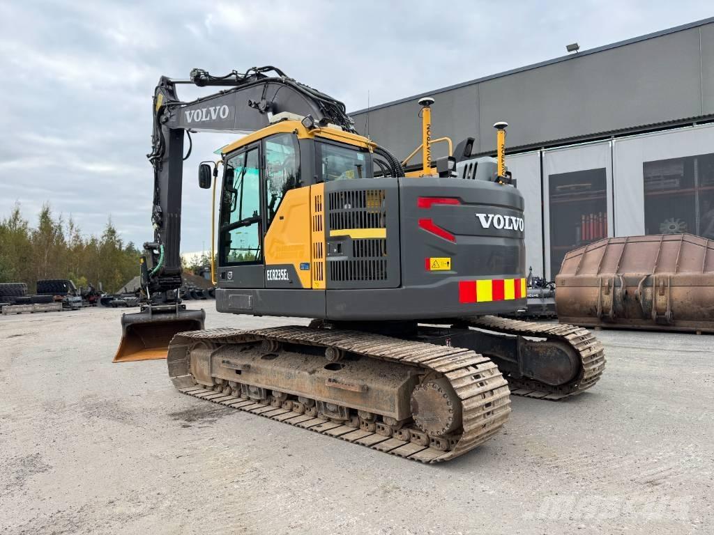 Volvo ECR 235 E Telakaivukoneet
