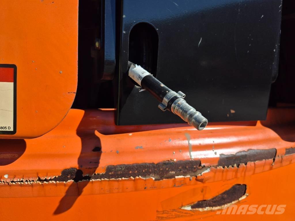 JLG 400 S Teleskooppipuominostimet