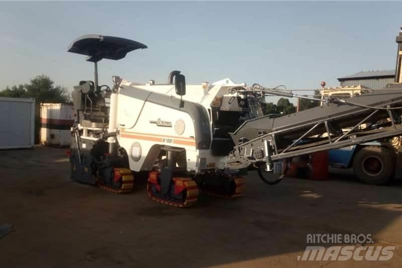 Wirtgen W100F Muut kuorma-autot