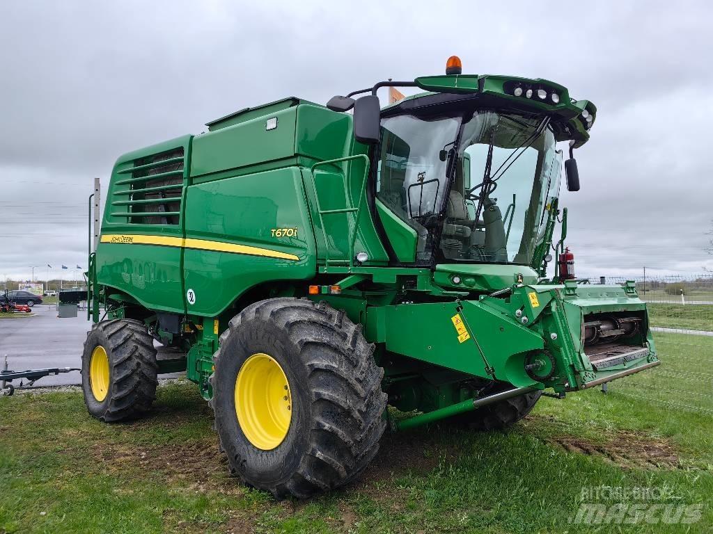 John Deere T 670 i Leikkuupuimurit