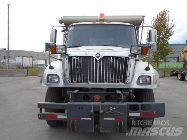 International 7500 Sora- ja kippiautot