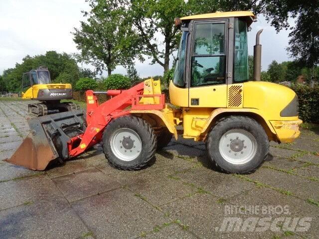 Volvo L30 Pyöräkuormaajat