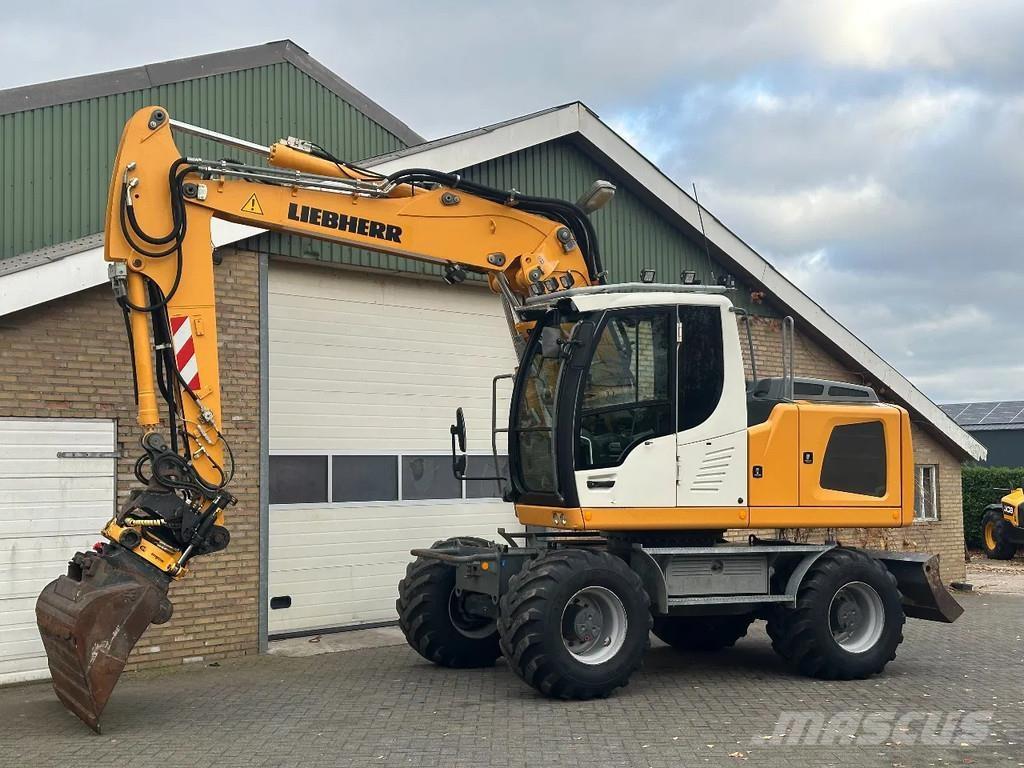 Liebherr A914 Pyöräkaivukoneet