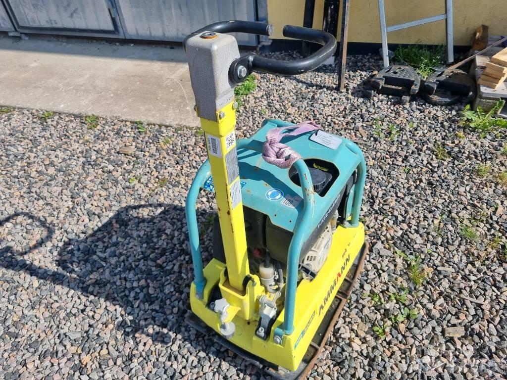 Ammann APR30/50 Tärylevyt
