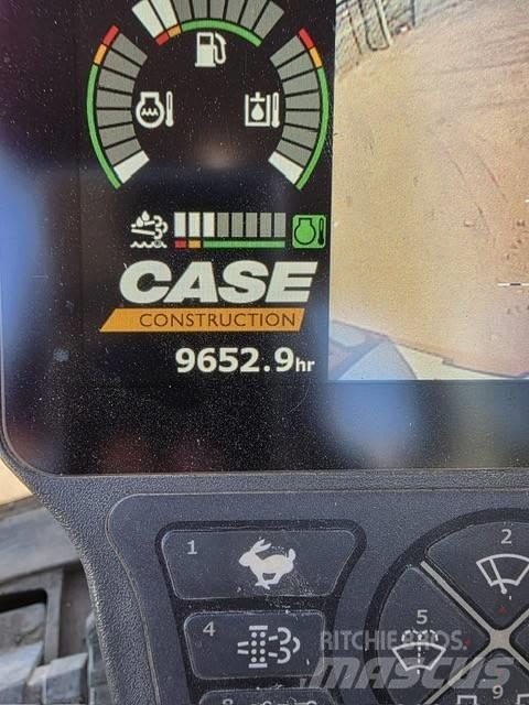 CASE CX 300 D Telakaivukoneet