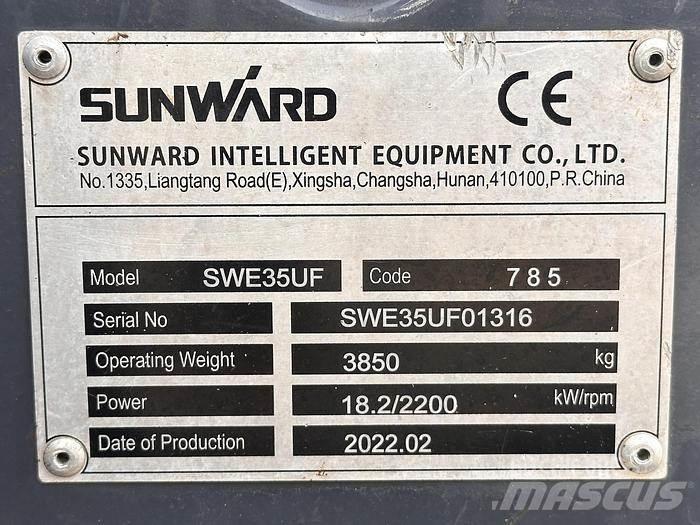 Sunward SWE35UF Minikaivukoneet < 7t