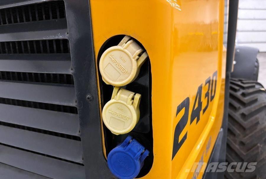 Schäffer 2430 HD Liukuohjatut kuormaajat