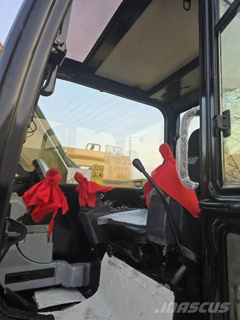 CAT 307 B Minikaivukoneet < 7t