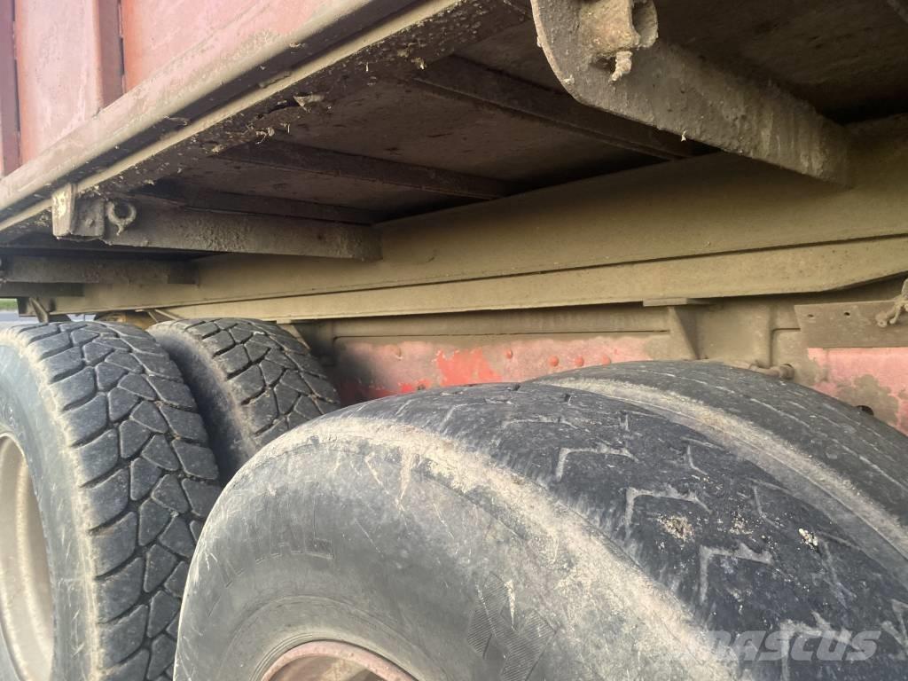 Scania vogntræk Kippiperävaunut