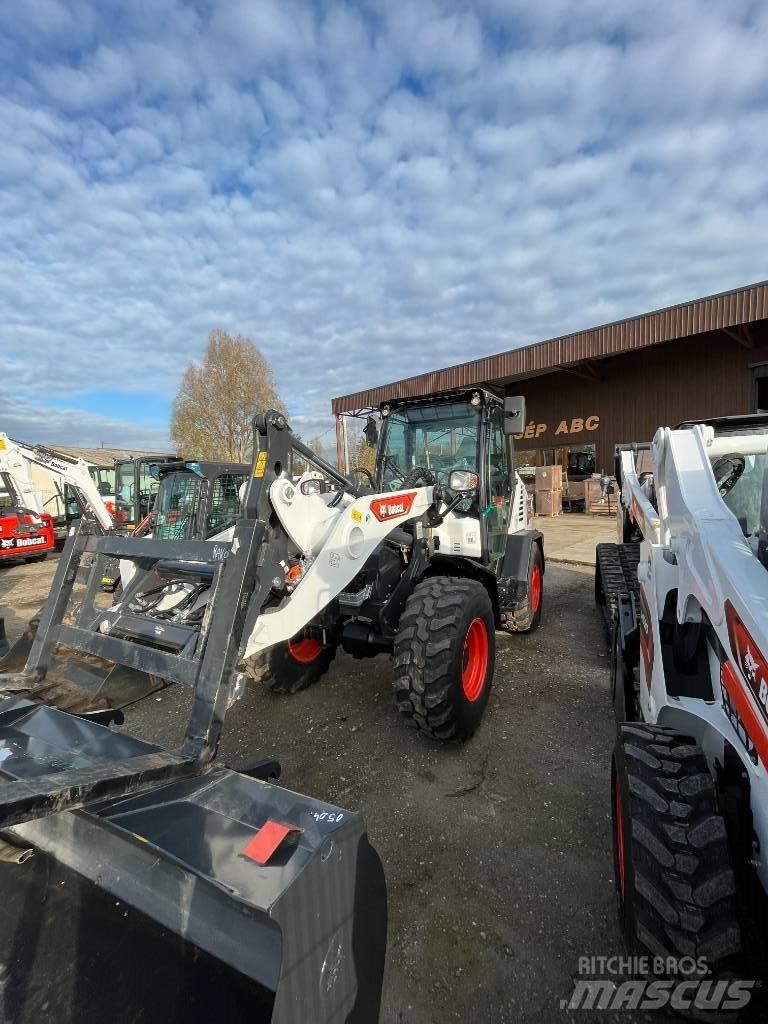 Bobcat L 85 Etukuormaimet ja kaivuulaitteet