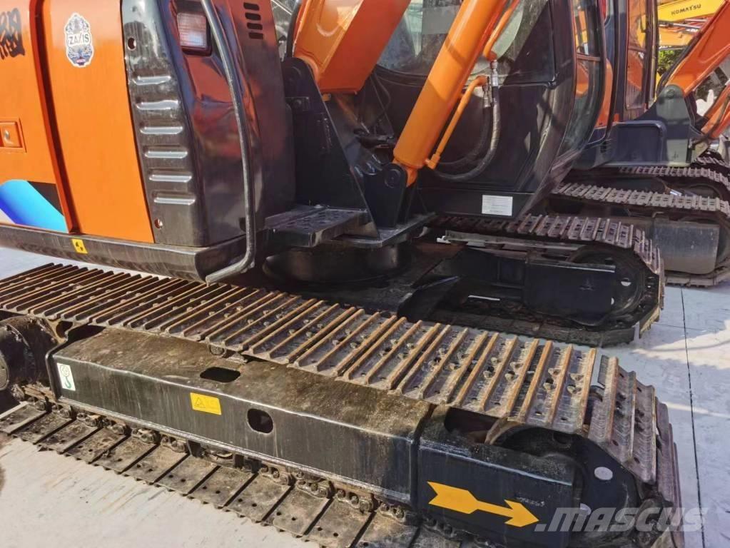 Hitachi ZX 70 Minikaivukoneet < 7t