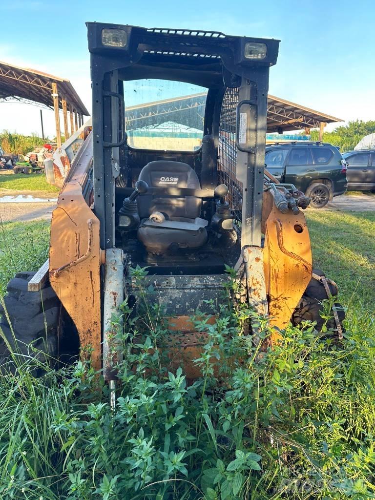 CASE SR 250 Liukuohjatut kuormaajat