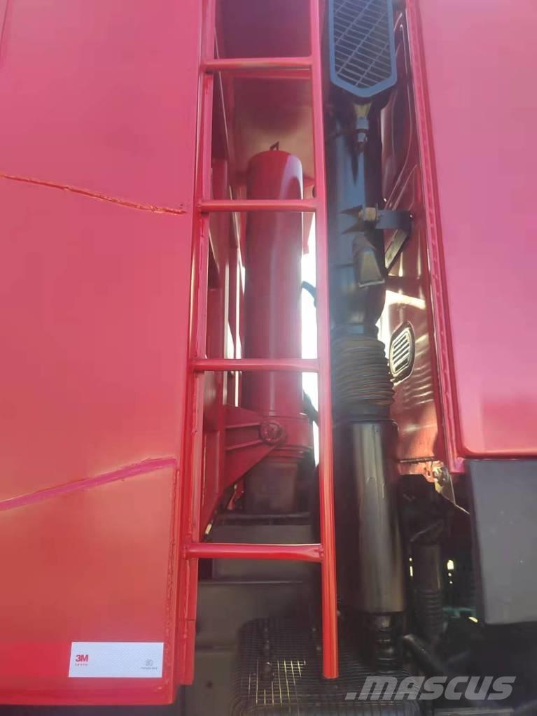 Howo 371 8x4 Sora- ja kippiautot