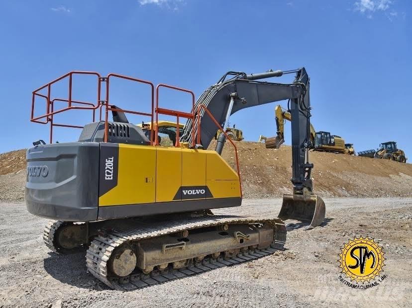 Volvo EC 220 E Telakaivukoneet