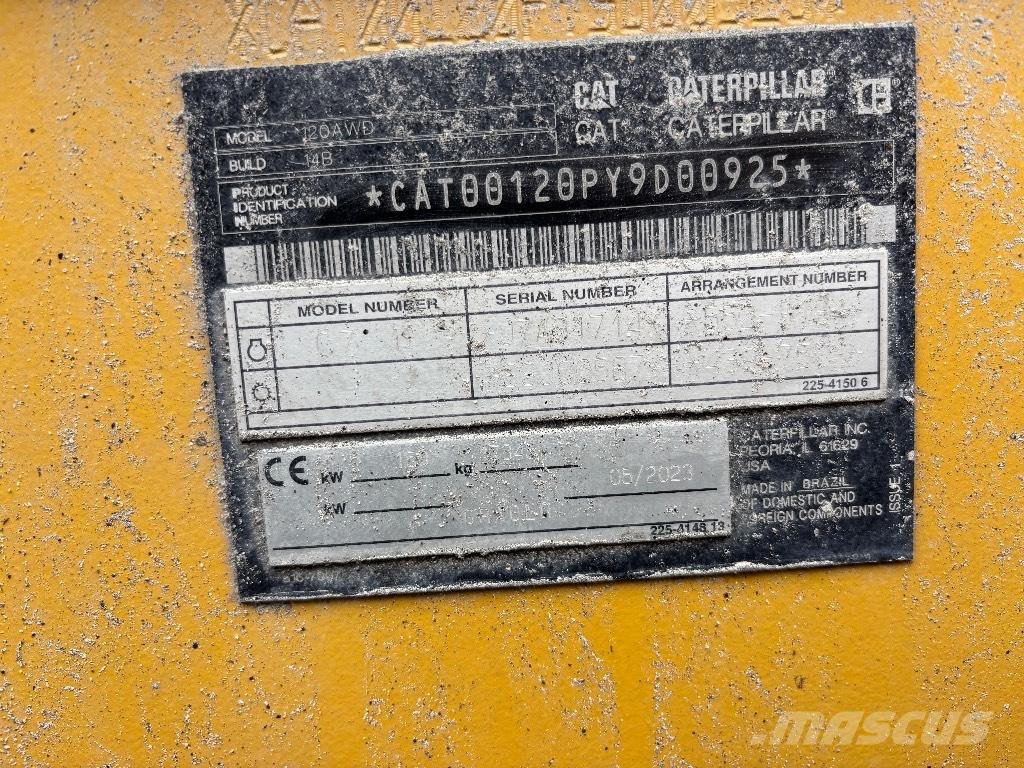 CAT 120 AWD Muut koneet