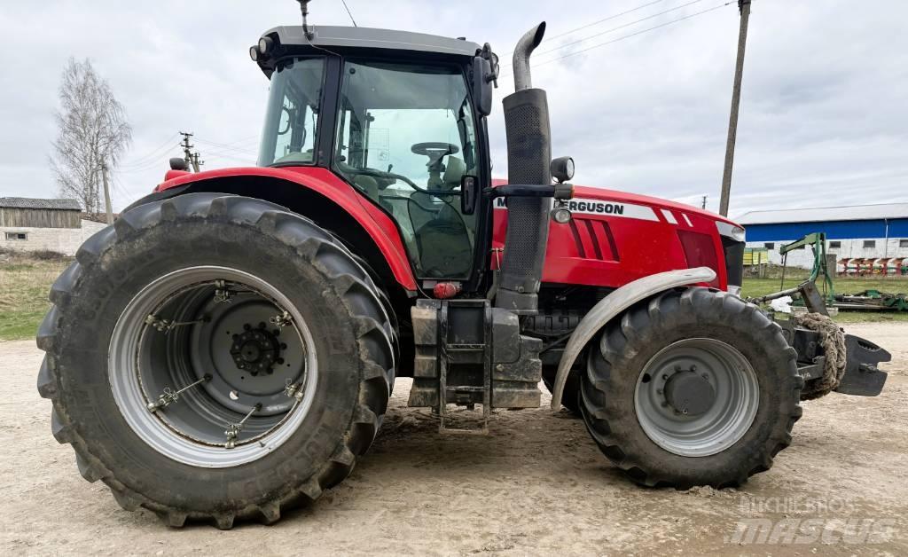Massey Ferguson 7624 Traktorit