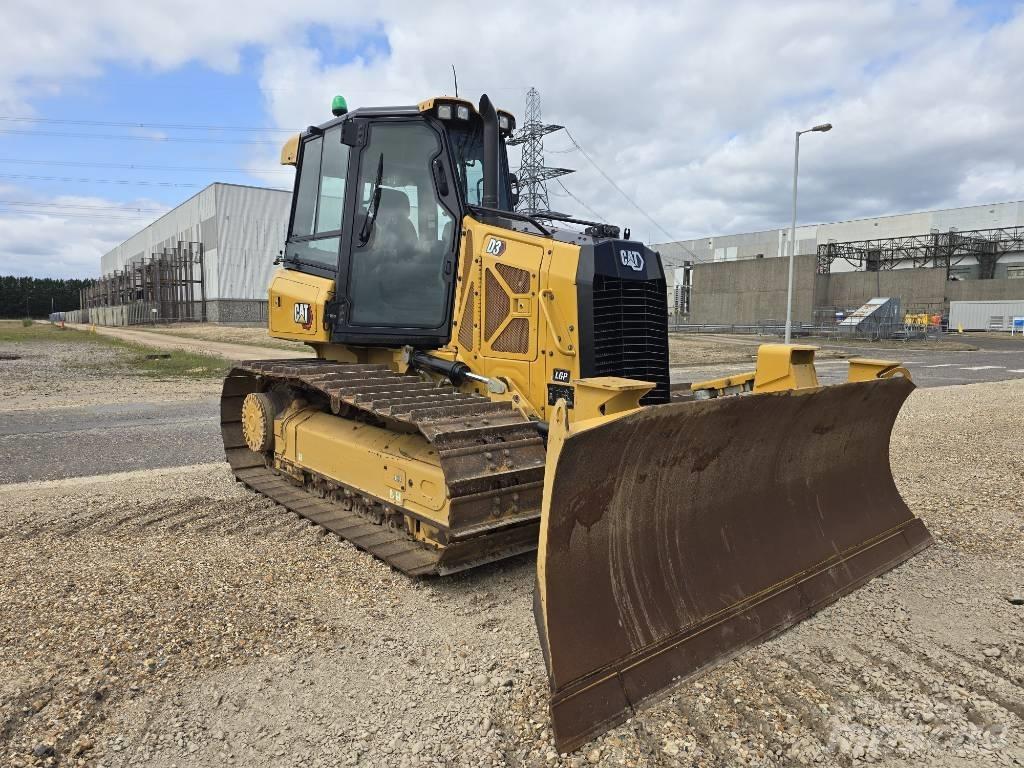 CAT D 3 LGP Telaketjupuskutraktorit