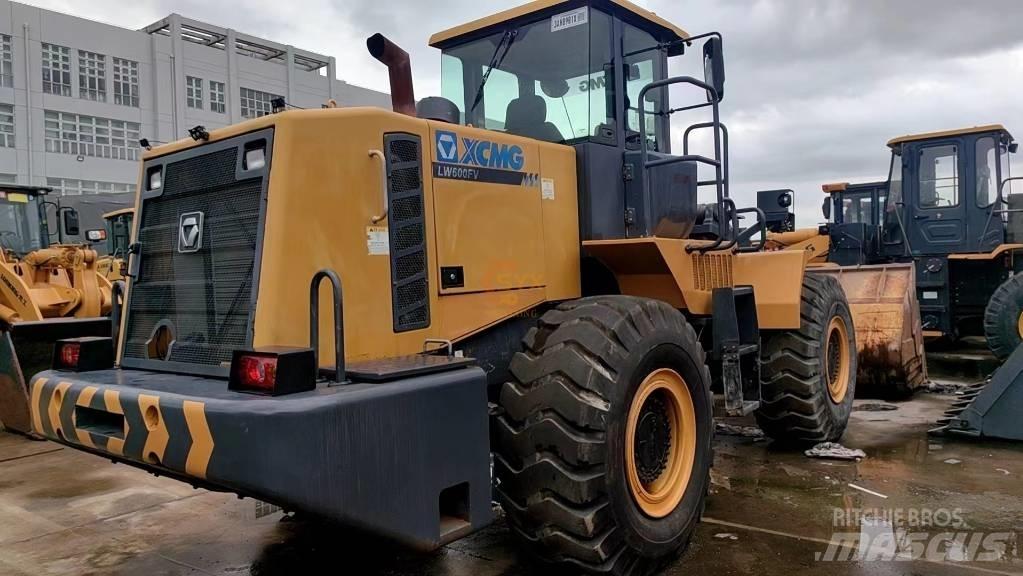XCMG LW 600 FV Pyöräkuormaajat