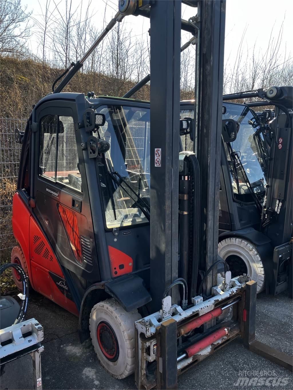 Linde H25T Nestekaasutrukit