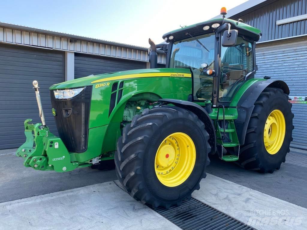 John Deere 8310 R Traktorit