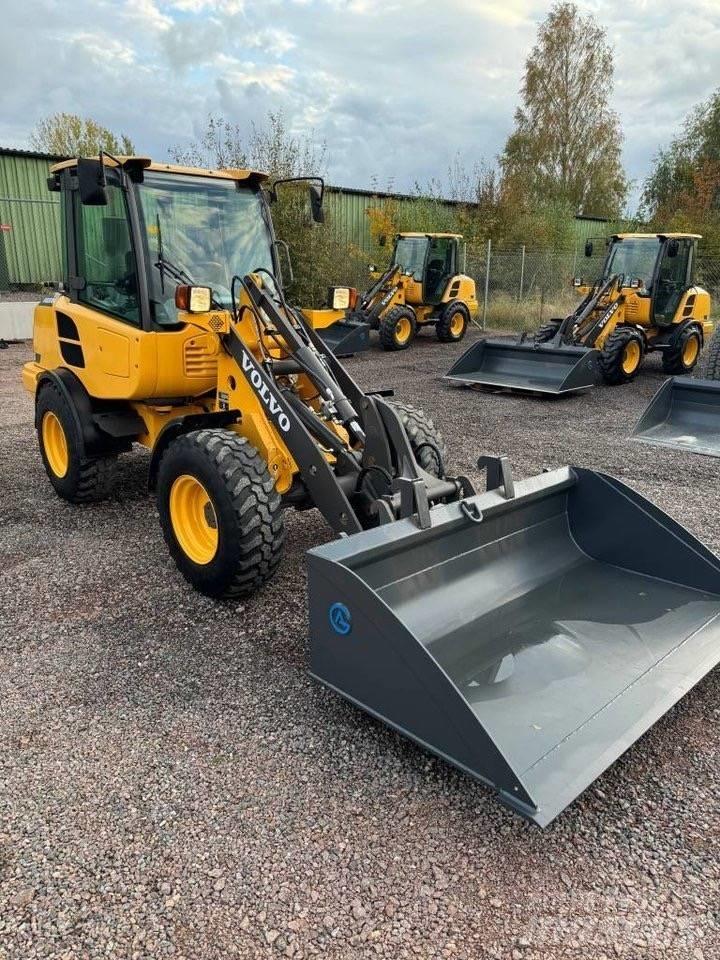 Volvo L 25 F Pyöräkuormaajat