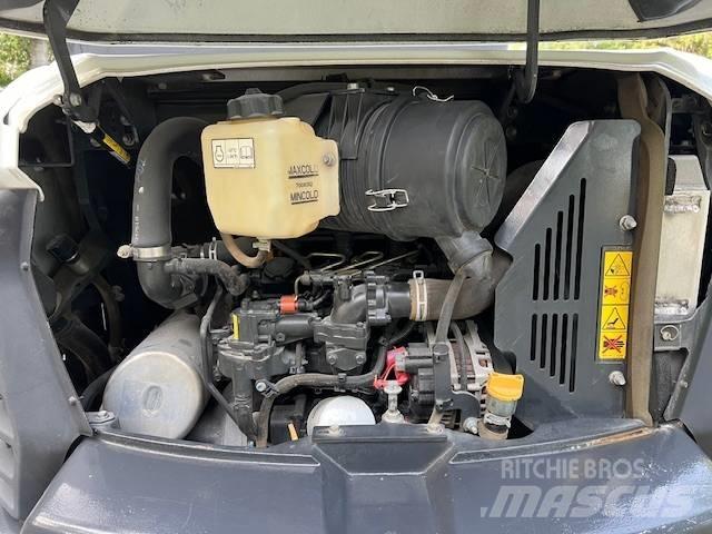 Bobcat E50R2 Minikaivukoneet < 7t