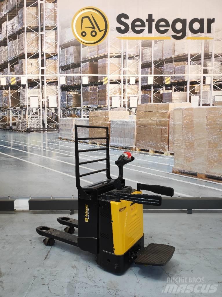 Yale MP20X Lavansiirtotrukit ajotasolla