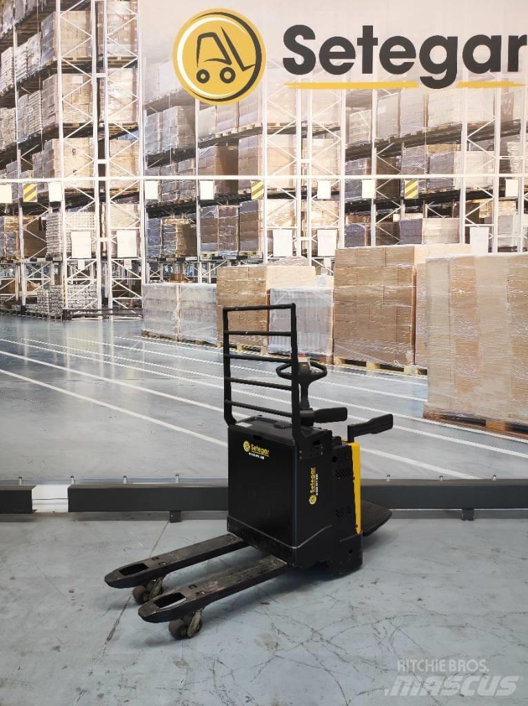 Yale MP20X Lavansiirtotrukit ajotasolla