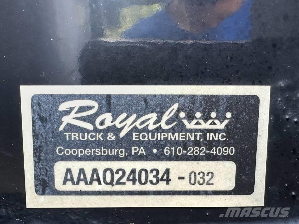 International 4300 Lava-kuorma-autot