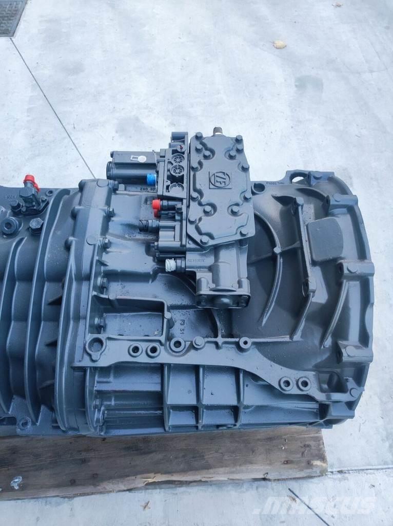 ZF 12S2333TD Vaihteistot