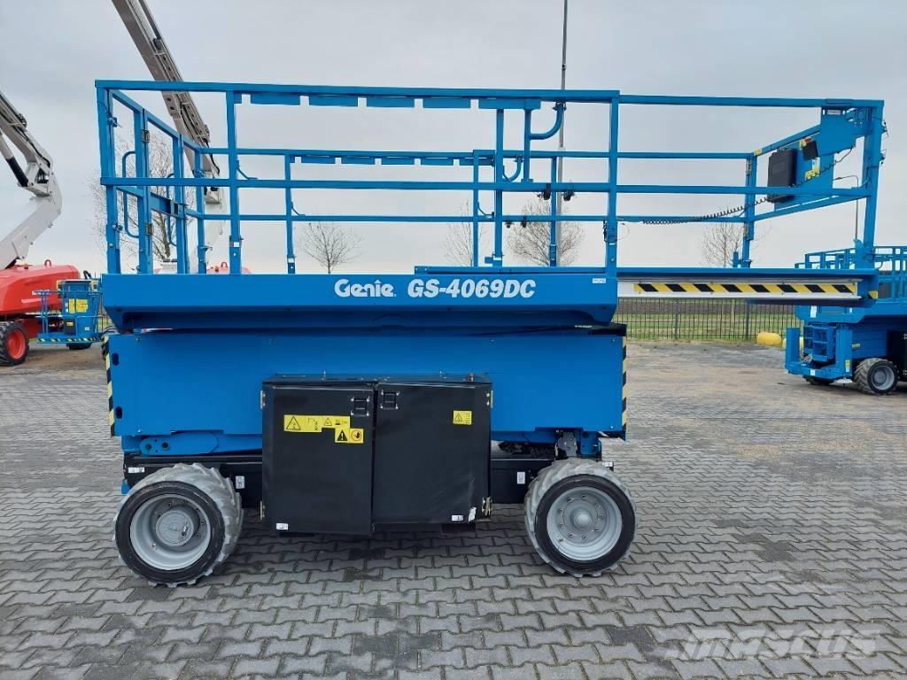 Genie GS 4069 DC Saksilavat
