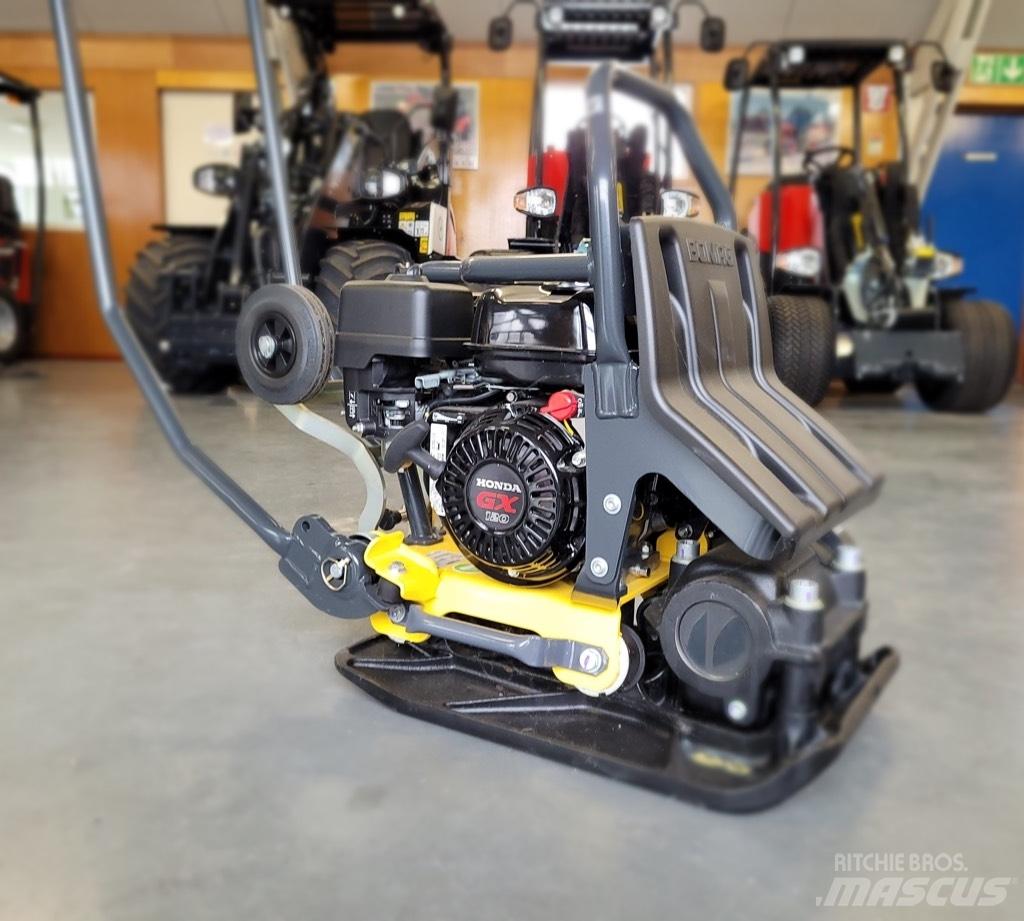 Bomag BP 10/35 Tärylevyt