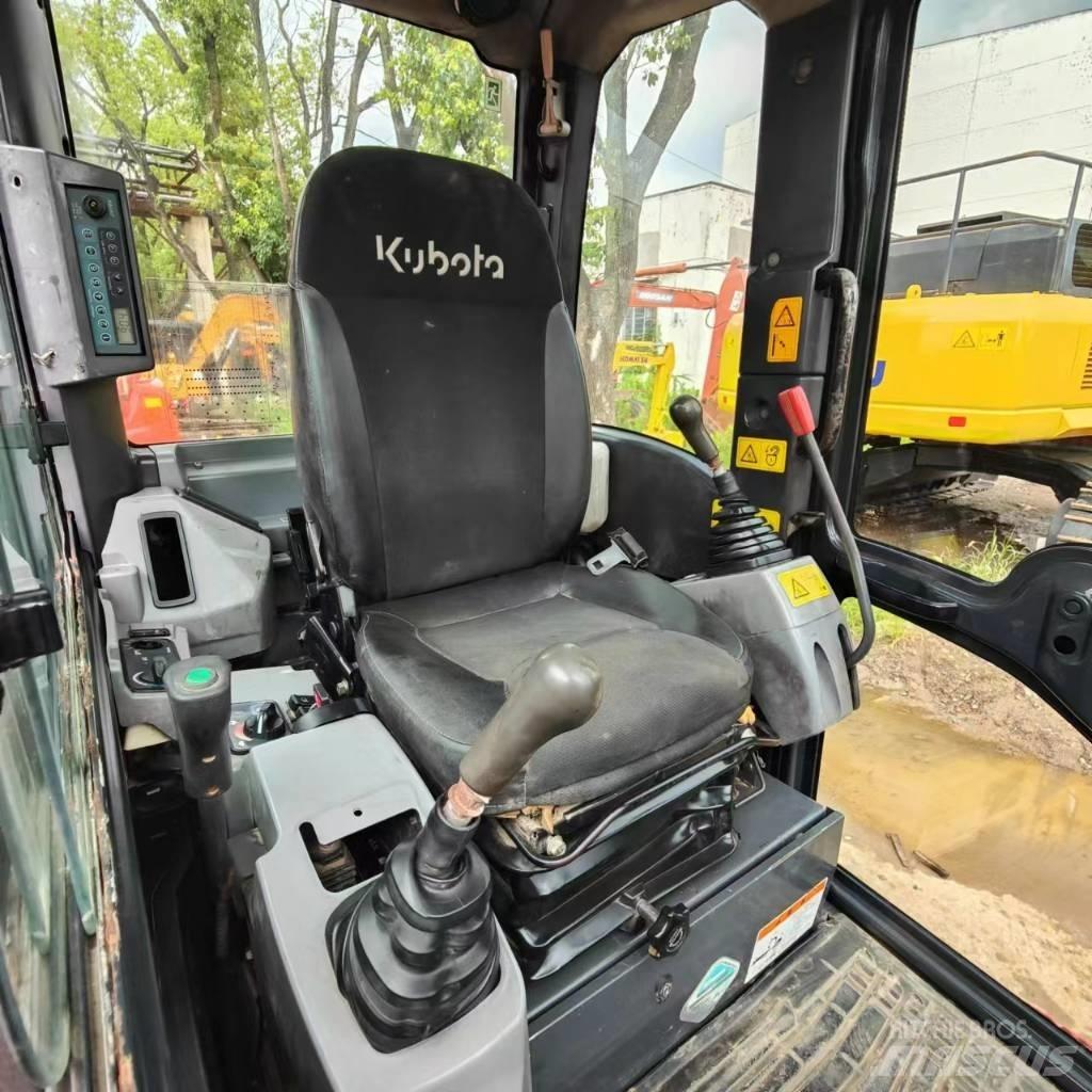 Kubota KX165 Telakaivukoneet