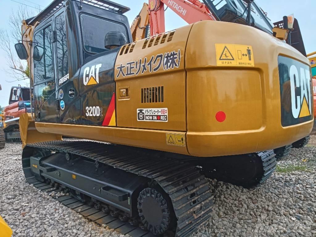 CAT 320D2 Midikaivukoneet 7t - 12t