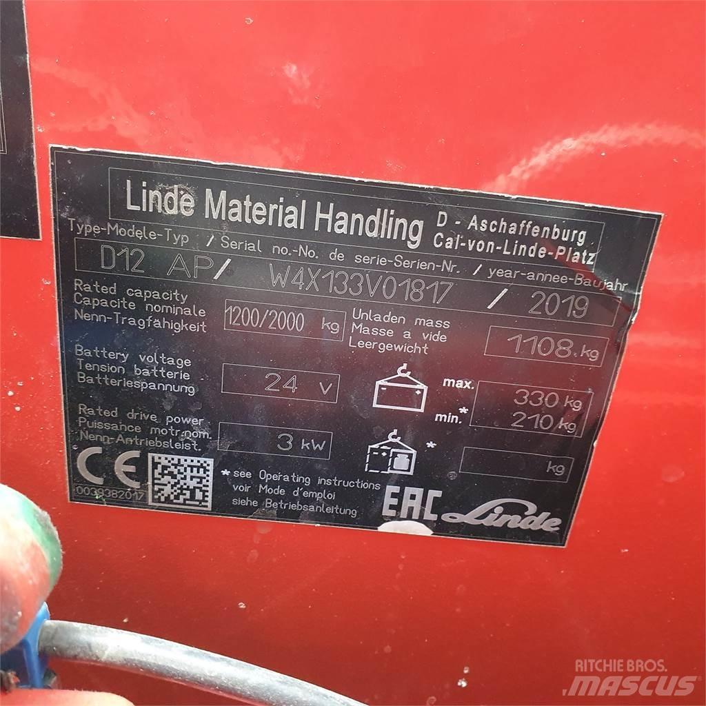 Linde D12AP Käyden ajettavat pinoamistrukit