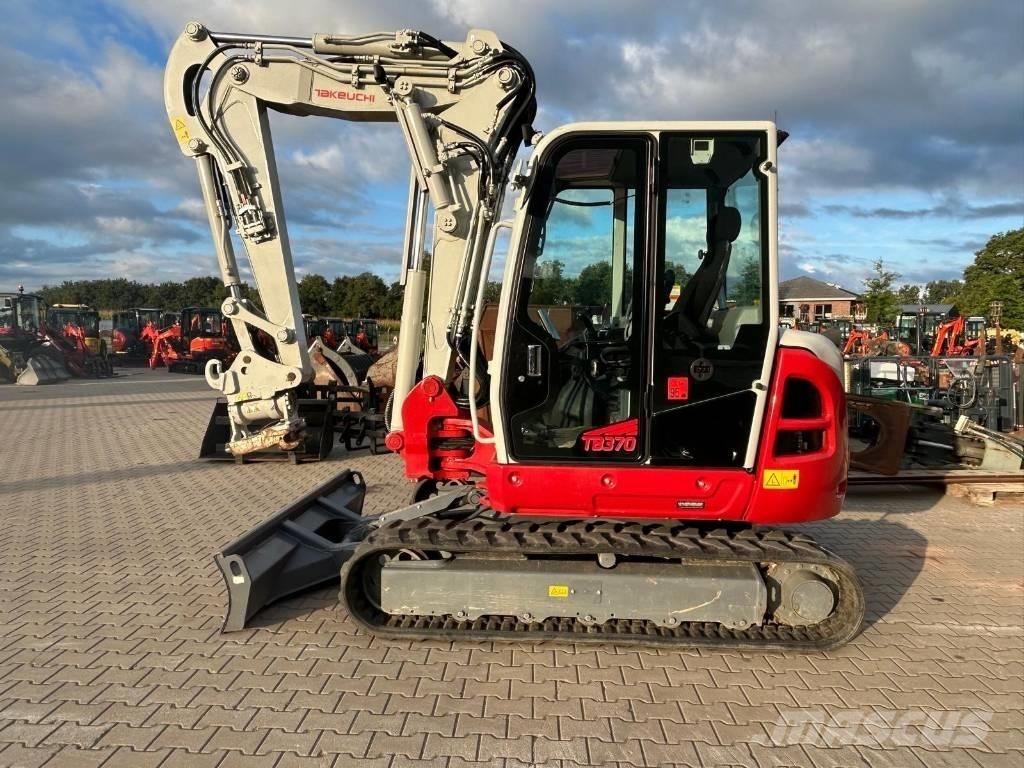 Takeuchi TB 370 V4 Midikaivukoneet 7t - 12t