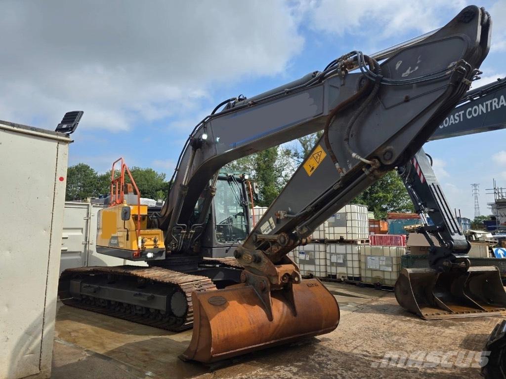 Volvo EC 220EL Telakaivukoneet