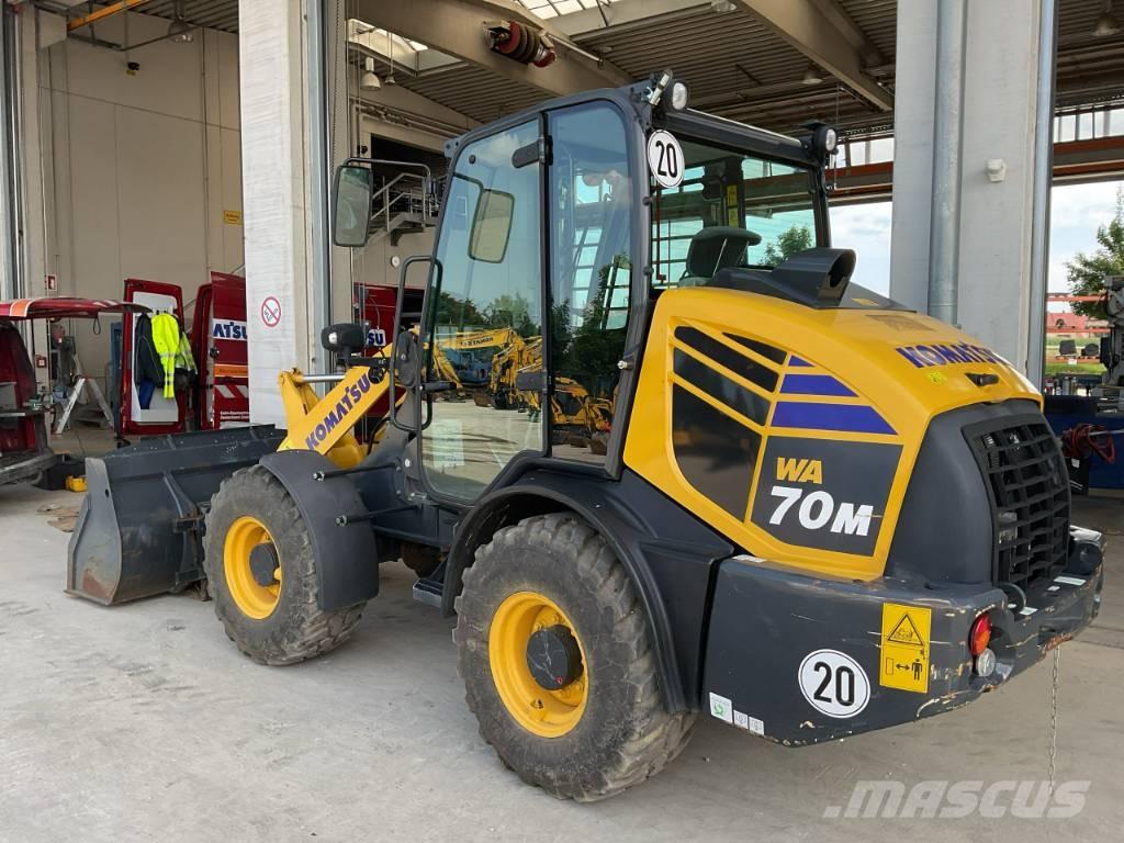 Komatsu WA 70 M-8 Pienkuormaajat
