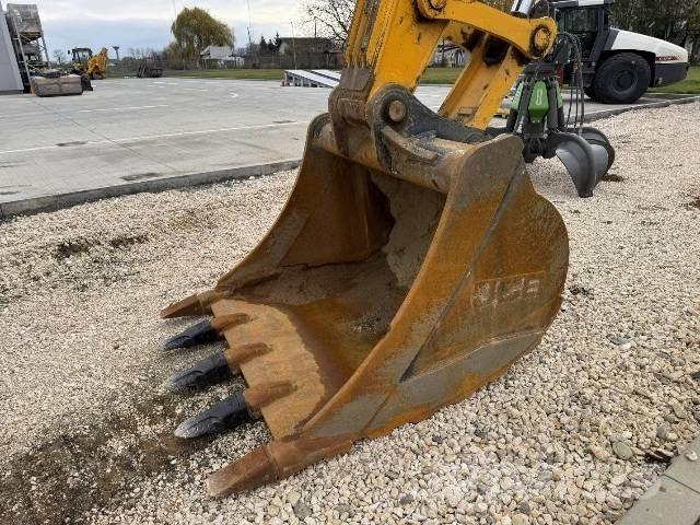 JCB 370X L Telakaivukoneet