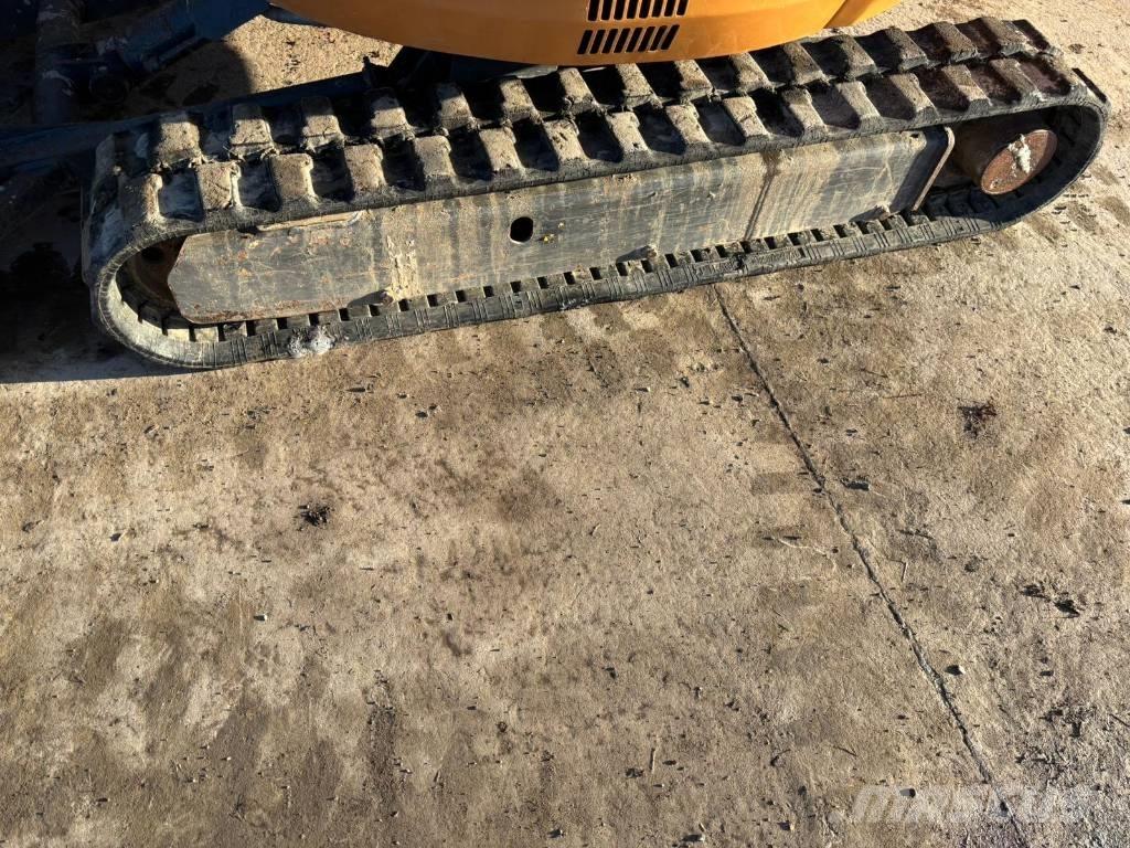 CASE CX 26 B ZTS Minikaivukoneet < 7t