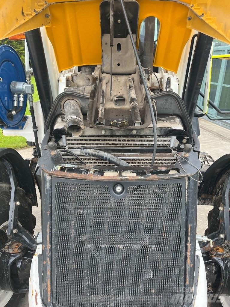 JCB 3CX Kaivurikuormaajat