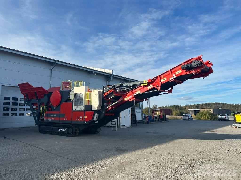 Sandvik UJ443e Mobiilimurskaimet