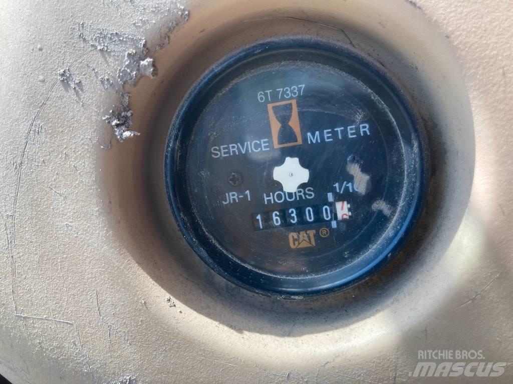 CAT 330 B Telakaivukoneet