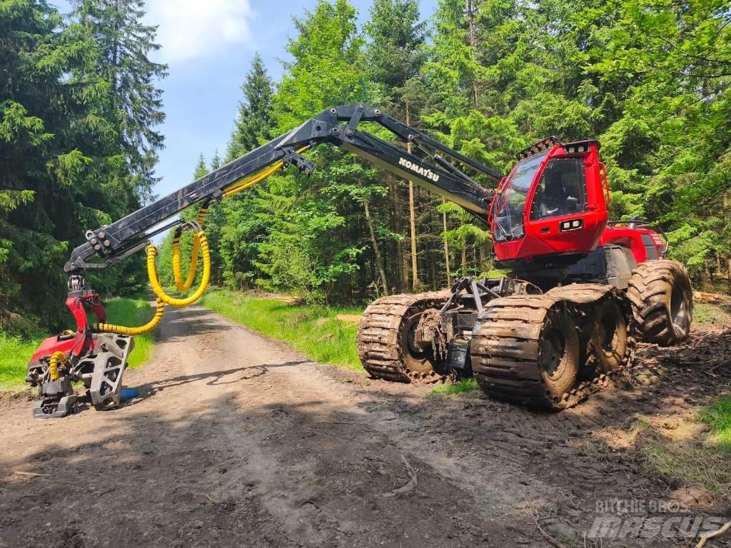 Komatsu 951 Harvesterit