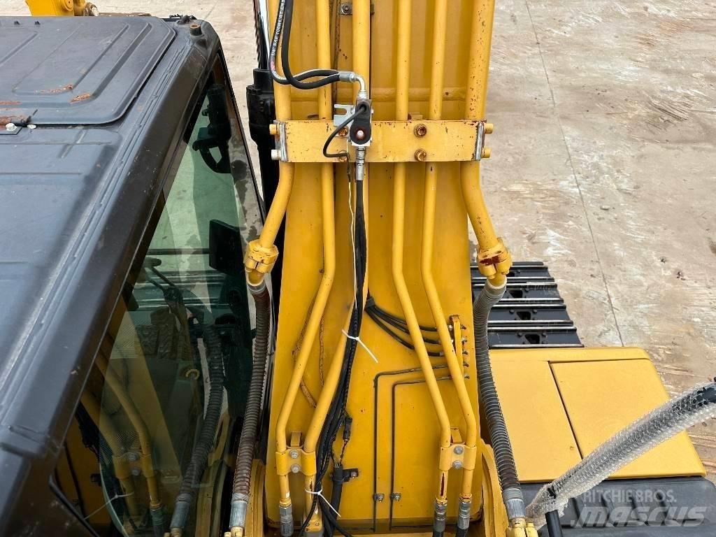 CAT 323GC Telakaivukoneet