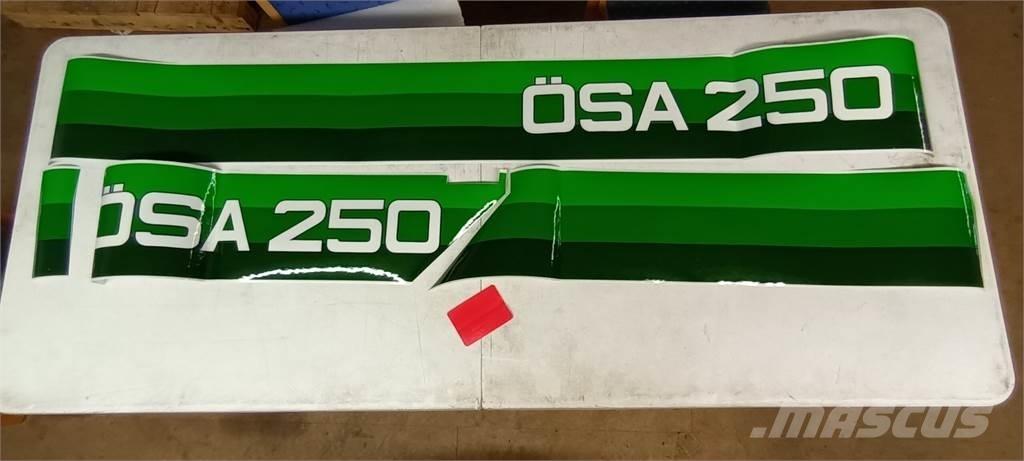  FMG/Ösa 104121 Ohjaamo ja sisusta